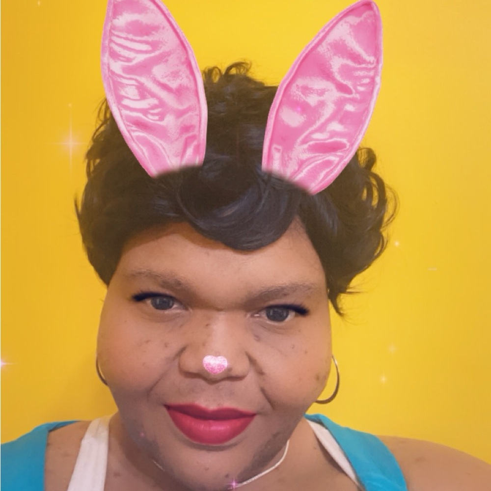 Meet your Posher, Sharae